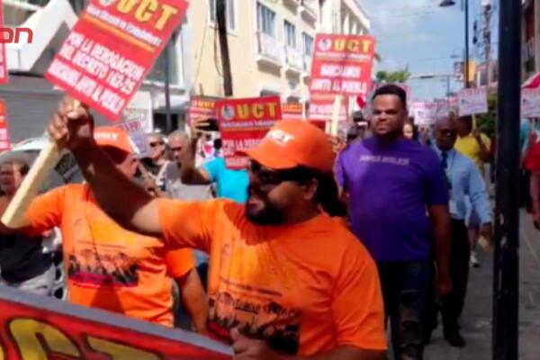 Marcha en Puerto Plata por presuntas intenciones de privatizar teleférico.