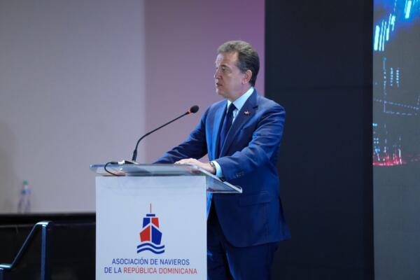 Bisonó destaca proyección del país en el mapa global gracias al modelo económico y el ally-shoring.