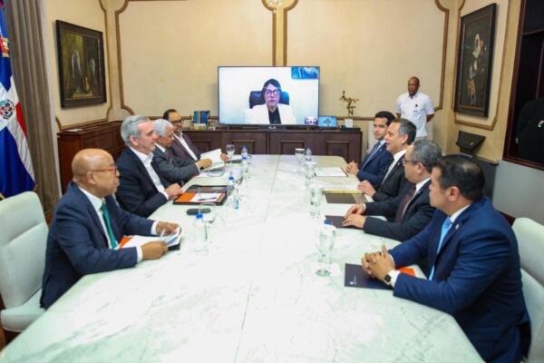 Miembros del Consejo Nacional de la Magistratura reunidos en el Palacio Nacional. Foto: Fuente Externa