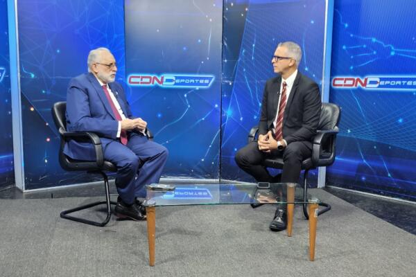 Vitelio Mejía Ortíz, entrevistado por Frank Camilo, habló sobre el cuestionamiento a las edades de los niños dominicanos en la Serie del Caribe Kids