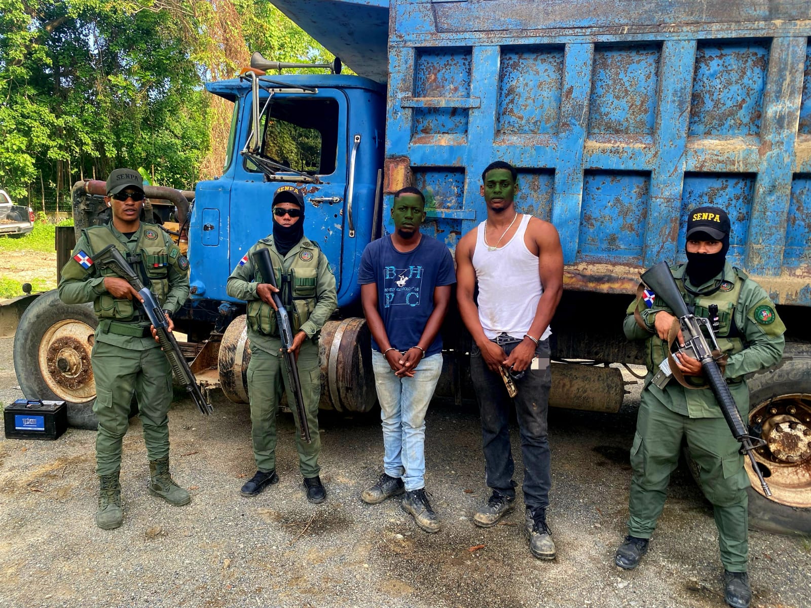 Senpa y Medio Ambiente intensifican operativos contra extracción ilegal en Peravia y San Cristóbal
