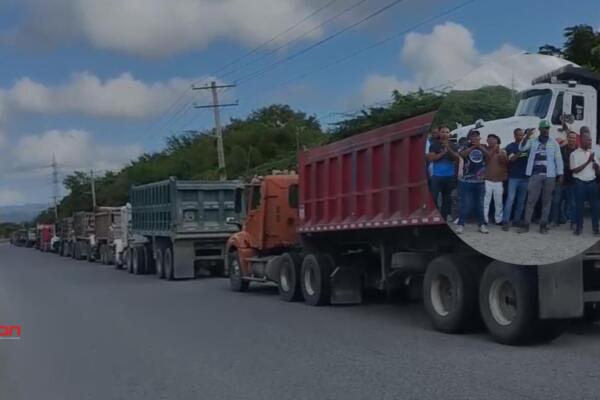 Otros sindicalistas sostienen que lucharán, hasta lograr su objetivo. Foto: Fuente externa 