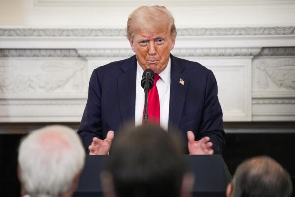 El presidente de Estados Unidos, Donald Trump, en Washington, D.C., EE. UU., el 14 de julio de 2025. EFE/EPA/YURI GRIPAS / POOL