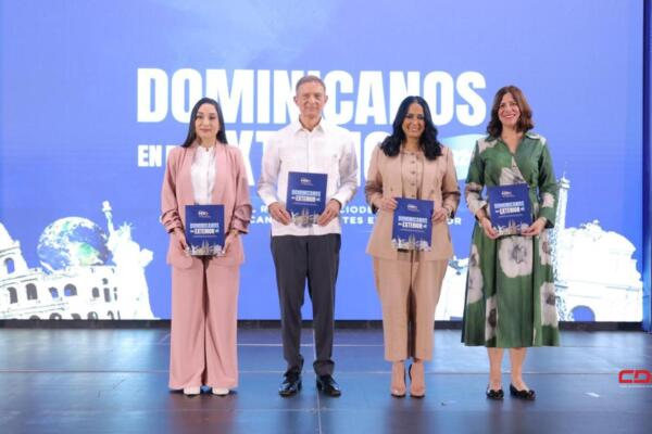 Mayoría de los dominicanos que vive fuera está en EE.UU. Foto: Fuente externa 