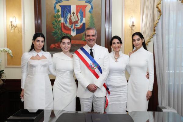 Familia de Abinader pide al presidente no promulgar nuevo código penal