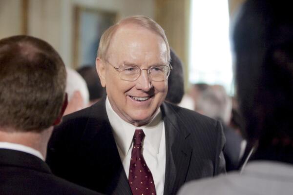 Foto de archivo de James Dobson. EFE/STEFAN ZAKLIN