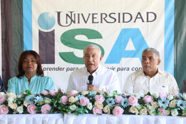 Andrés Bautista calificó como vergonzosas las declaraciones de Danilo Medina tras adjudicarse la construcción de la Universidad ISA.