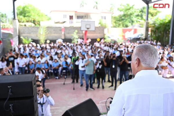 Bautista anunció un paso histórico para la educación dominicana: la reincorporación de la asignatura Moral, Cívica y Ética Ciudadana.