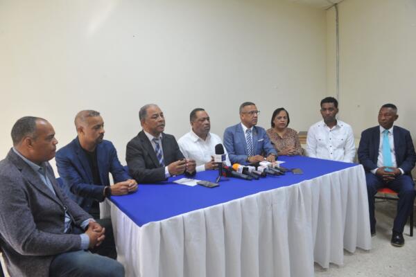 Los representantes de ambos movimientos destacaron la importancia de aunar esfuerzos para rescatar la credibilidad. Foto: Fuente externa 