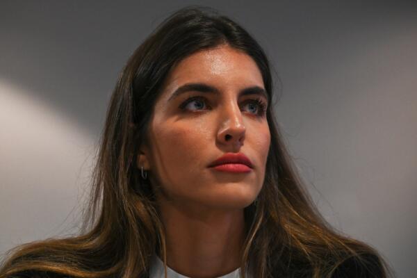 Camila Fabri Saab, presidenta del plan gubernamental Vuelta a la Patria. Foto: AFP