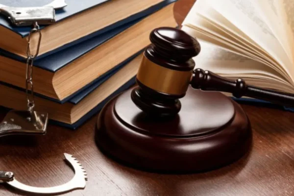 Mediante el nuevo Código Penal, el tribunal podrá imponer todas las penas correspondientes a cada delito