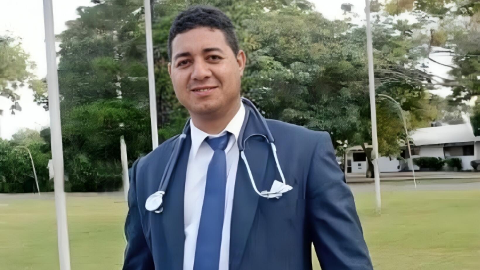 Condenan a médico por violencia de género