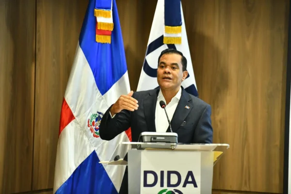 El titular de la DIDA, Elías Báez, informó que actualmente existen más de 117 mil cuentas de afiliados fallecidos cuyos recursos permanecen en las AFP, sin que sus beneficiarios legales hayan realizado el proceso de reclamación. Foto: fuente externa 
