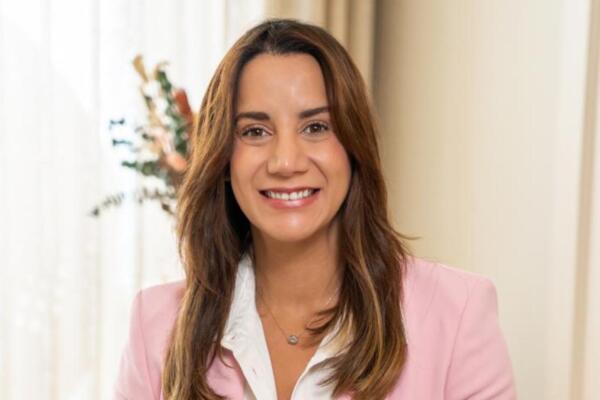 Presentan libro 