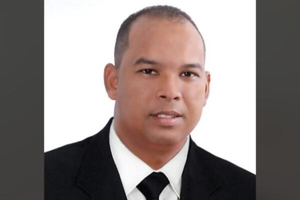 Regidor de Sabaneta, Miguel Román.