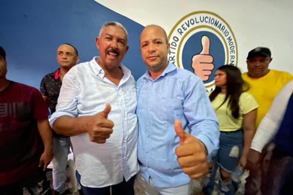 Jesús Lorenzo se integra al Partido Revolucionario Moderno (PRM)