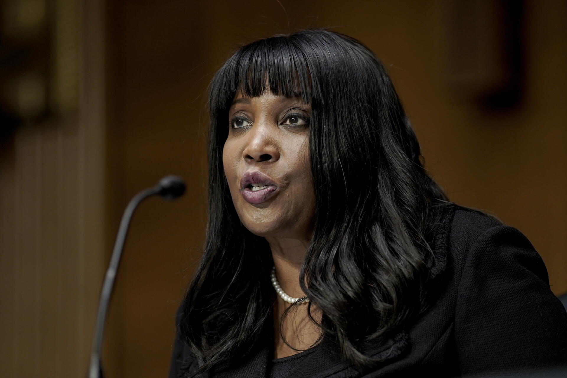 Gobernadora de la Fed Lisa Cook demanda a Trump por intentar despedirla
