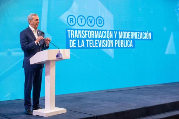 Presidente Abinader presenta la transformación y modernización de la televisión pública, RTVD Canal 4. Foto: fuente externa