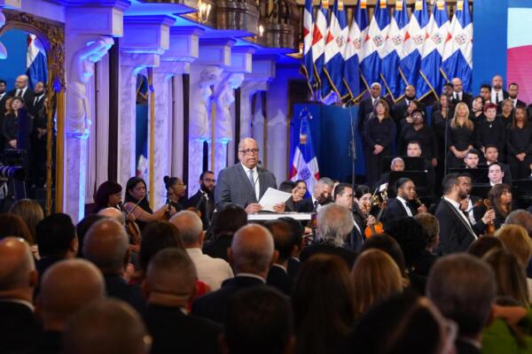 Miembro de la Academia Dominicana de Historia respalda regrabación del himno nacional