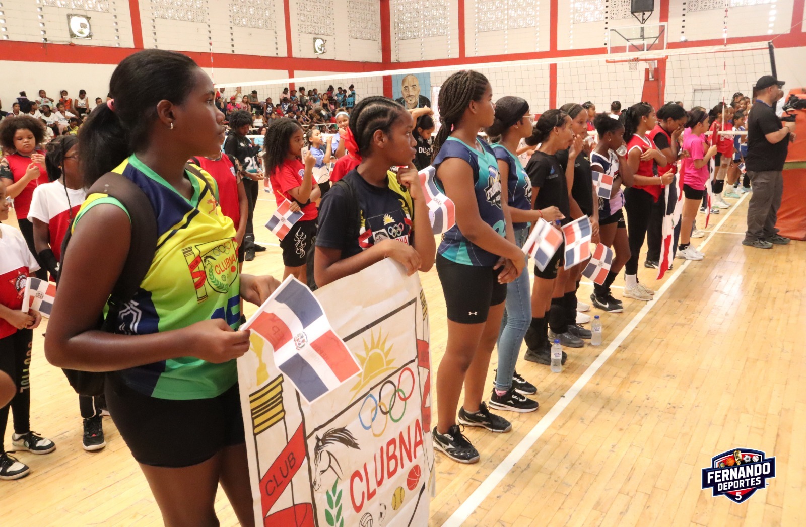 16 equipos buscan su pase a la semifinal por la Copa Seaboard en Santo Domingo Este