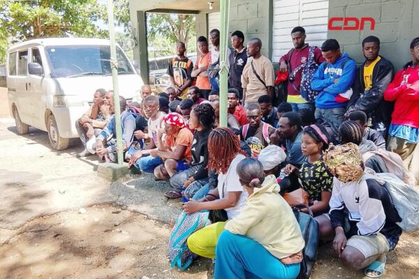 Los nacionales haitianos fueron encontrados en una zona boscosa de San Juan. 