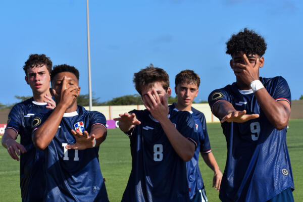 Selección RD de fútbol Sub-15 que participa en el campeonato de Concacaf