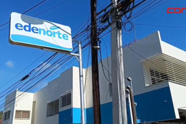 Los residentes aseguran que en los últimos meses Edenorte ha elevado de forma significativa el cobro del servicio.