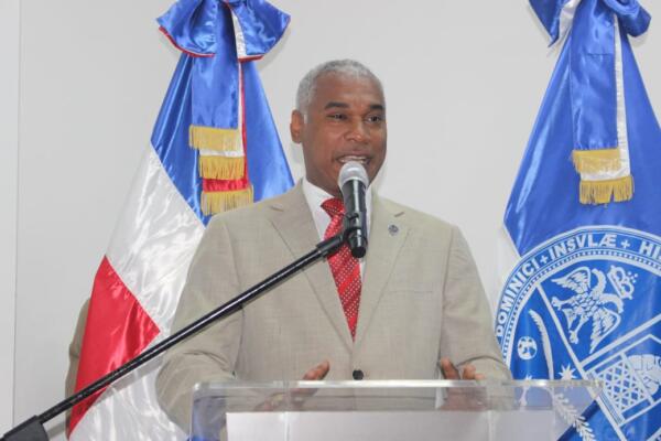 Resulta impostergable la incorporación de contenidos jurídicos elementales en las escuelas secundarias y en las carreras no jurídicas de las universidades. Foto: Fuente externa 