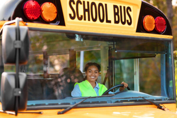 Franchesca Sestrel, dominicana conductora de autobús escolar en Nueva York