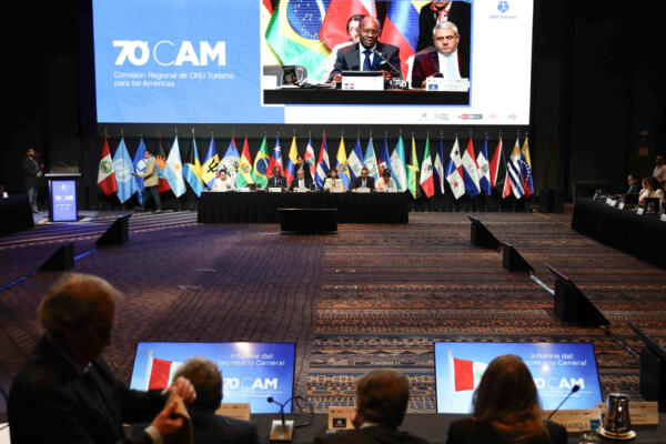 Asistentes a la Comisión Regional de ONU Turismo para las Américas (CAM) este 1 de agosto de 2025, en Lima, Perú. (Foto/EFE)