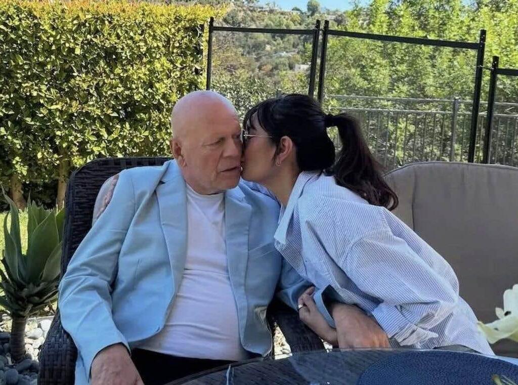 Bruce Willis en su nueva etapa con atención médica