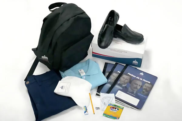 Kits escolares del Minerd para las escuelas públicas
