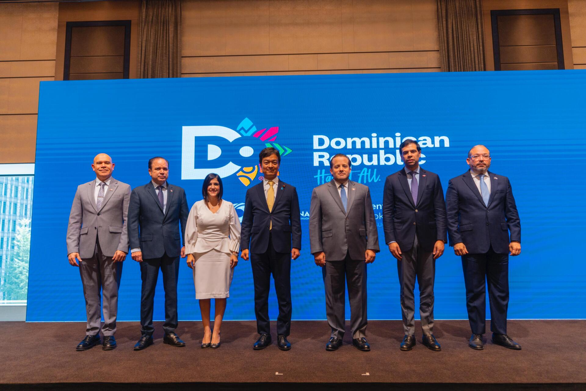 Biviana Riveiro presenta a República Dominicana como lugar estratégico para las empresas japonesas