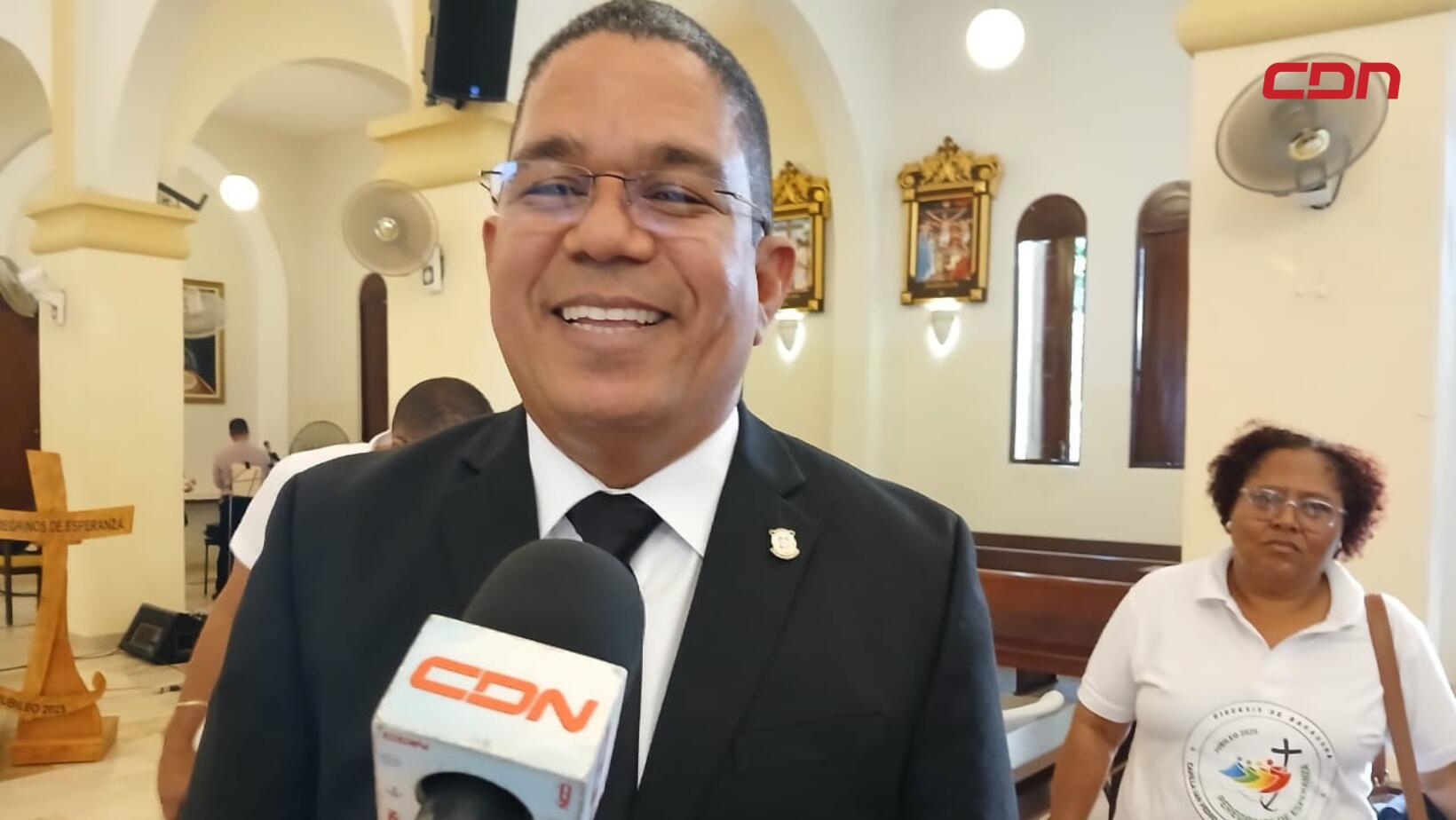 senador de Barahona, Moisés Ayala