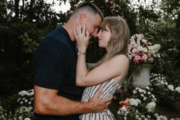 Taylor Swift y Travis Kelce anunciaron su compromiso este martes