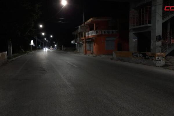 La interrupción eléctrica se registró pasada las 5:30 de la tarde de este lunes.