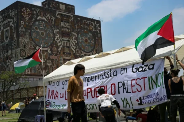 Juez de EEUU declara ilegales los arrestos de estudiantes pro-palestinos