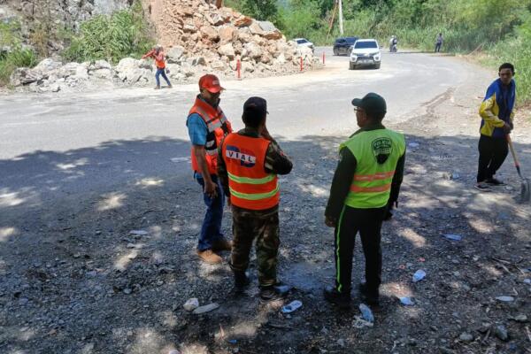 Obras Públicas restablece el tránsito en carretera La Vega–Jarabacoa tras derrumbe. Foto: fuente externa 