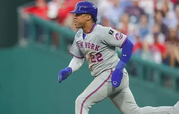 A Soto, de 26 años, le quedan siete juegos para completar las cinco almohadillas pendientes de estafar para ingresar al selecto club que incluye figuras como: José Canseco, Barry Bonds, Alex Rodríguez,  Alfonso Soriano, Ronald Acuña Jr. y Shohei Ohtani. 