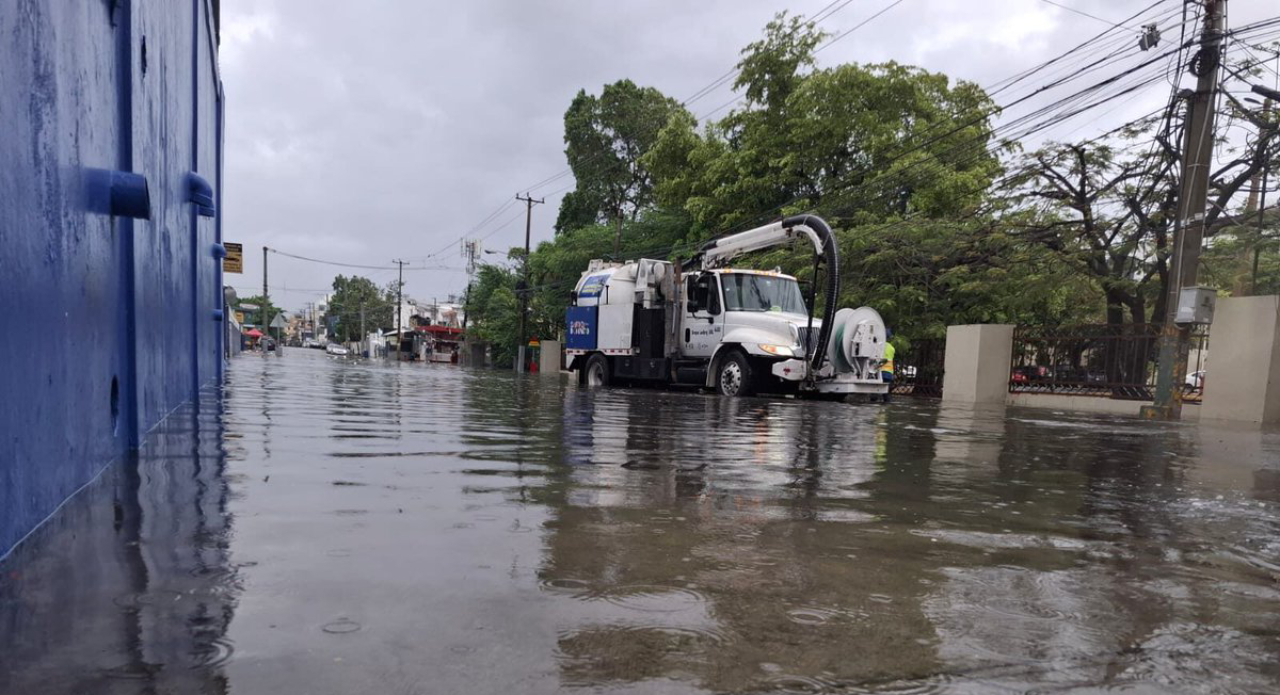 Minuto a minuto: lluvias inundan Santo Domingo