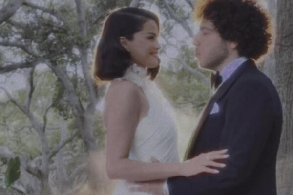 Selena Gómez y el productor Benny Blanco se casan en California