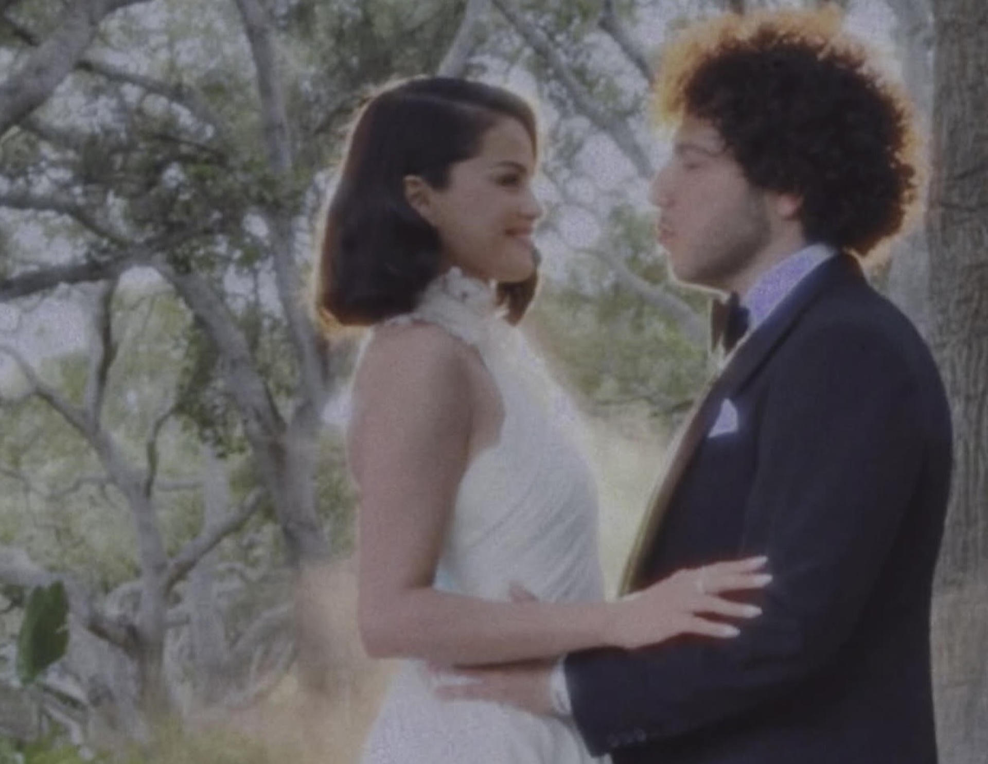 Selena Gómez y el productor Benny Blanco se casan en California