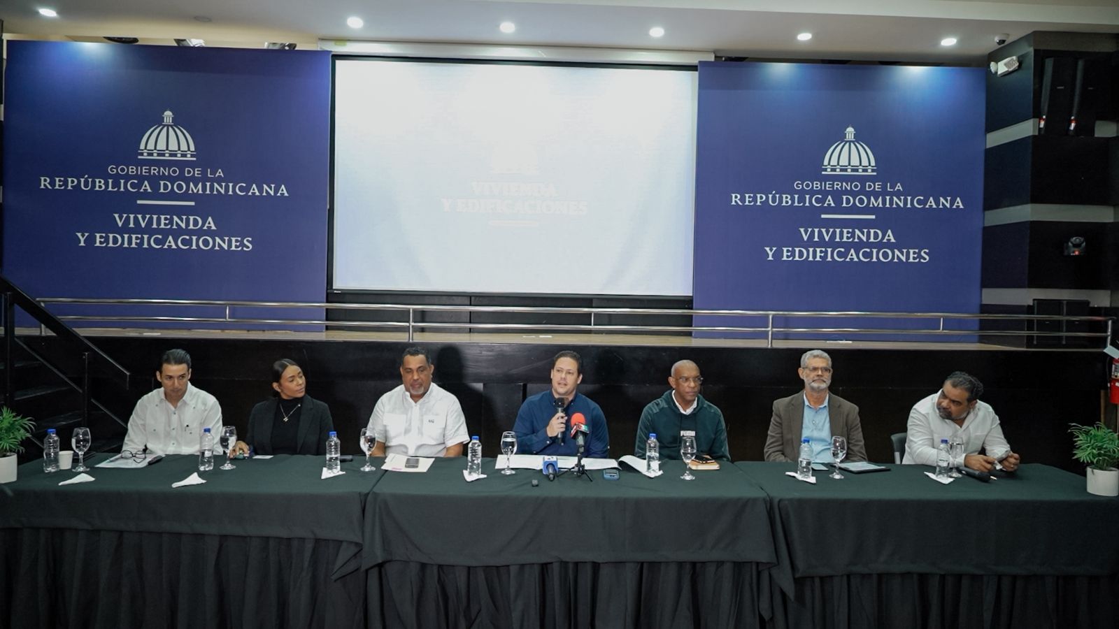 Mived expone hallazgos técnicos de inspecciones que sustentan clausuras de comercios