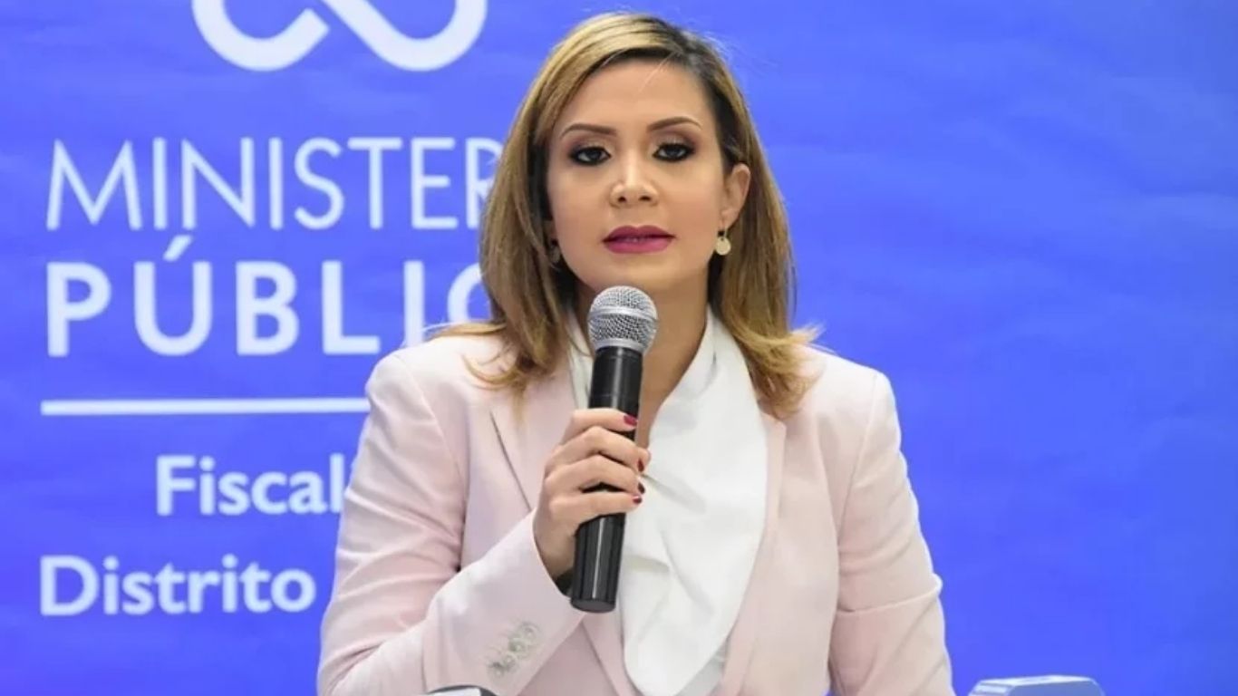 Rosalba Ramos advierte someterá a la estructura completa de piratería digital, Operación Domo