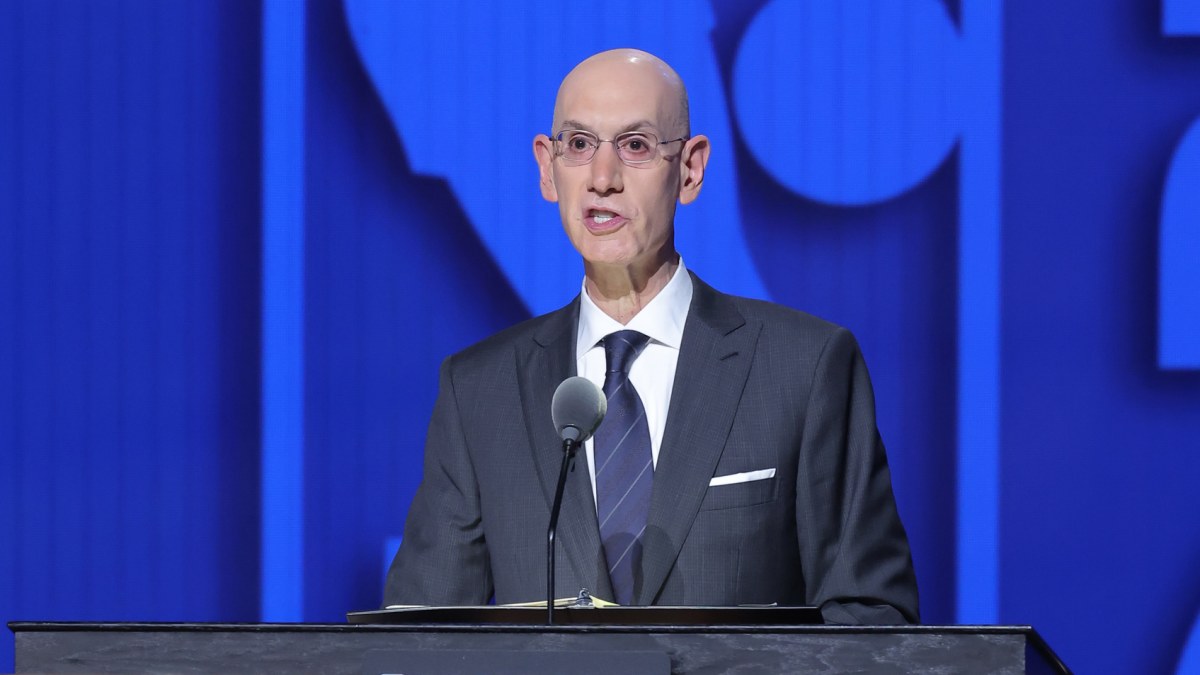 Lejos de dar marcha atrás con el plan de la NBA Europa, Adam Silver recalca que ya piensa en dar forma a una Liga conjunta entre continentes.