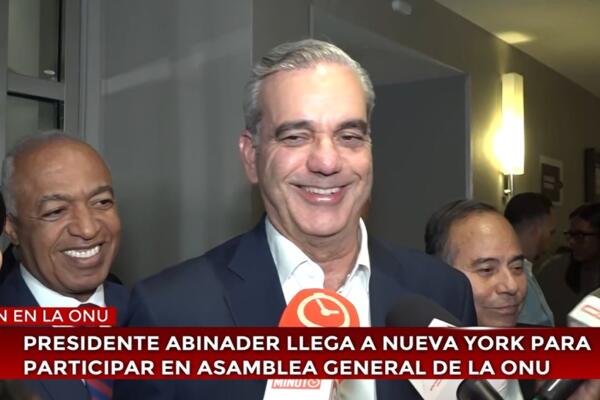Luis Abinader, presidente de la República a su llegada a NY para la asamblea general de la ONU. Foto: CDN 