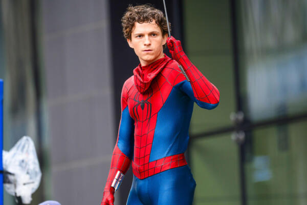 Tom Holland sufrió un accidente en la filmación de la próxima entrega de Spider Man
