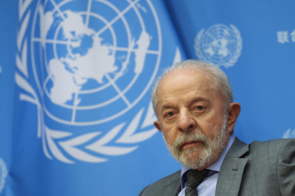 El presidente de Brasil, Luiz Inácio Lula da Silva, habla en una conferencia de prensa durante la 80ª Asamblea General de las Naciones Unidas en la sede de la ONU en Nueva York el 24 de septiembre de 2025. (Foto de ANGELA WEISS / AFP)