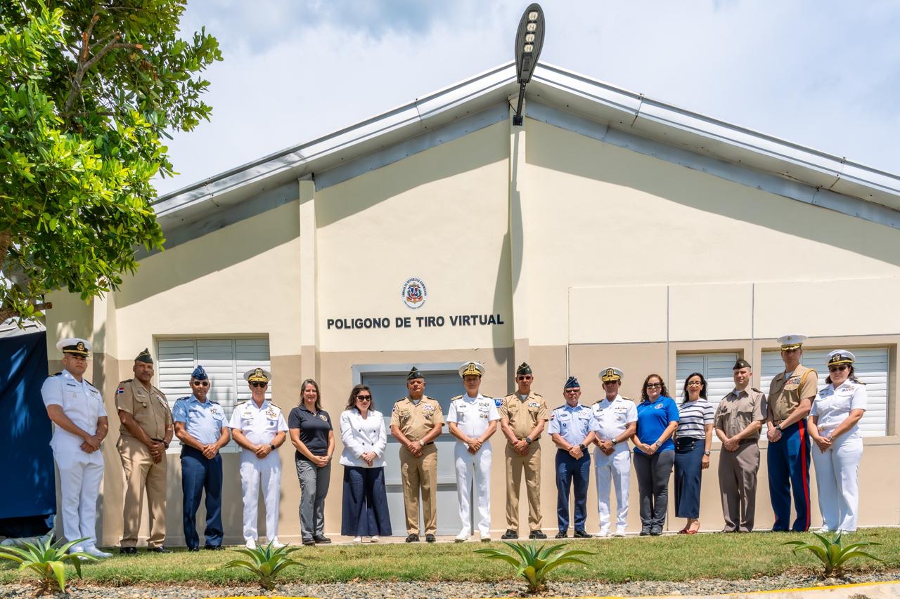 Armada inaugura moderno polígono virtual en la base de infantería de marina en Boca Chica