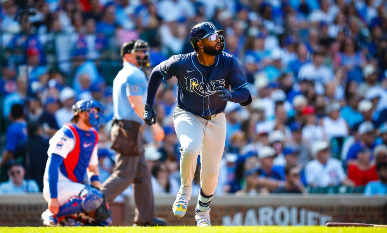 Caminero con su última actuación se une a Eddie Mathews como los únicos jugadores con 45+ HR en su temporada de 21 años.
